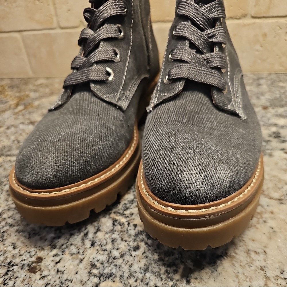 Sun Stone Womens Ankle Boots Size 8.5M Gray Denim Heavy Canvas Side Zip Lug Sole - Picture 2 of 9